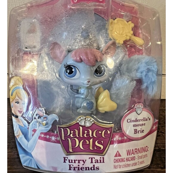 Disney Princess Palace Pets Furry Tail Friends-Cinderella's mouse Brie - SEALED - Picture 2 of 10